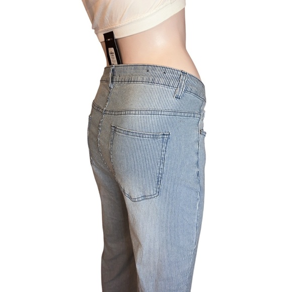 Fashion Nova Pin Me Down Stripe Flare Jeans High Waist Bell Bottom Button Fly - Picture 6 of 14